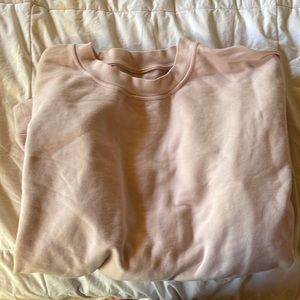 Lululemon crew neck pale pink no flaws!